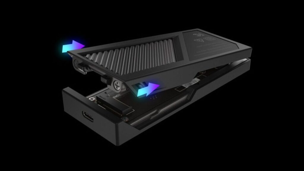 ASUS ROG Strix Aiolos SSD Enclosure  NVMe