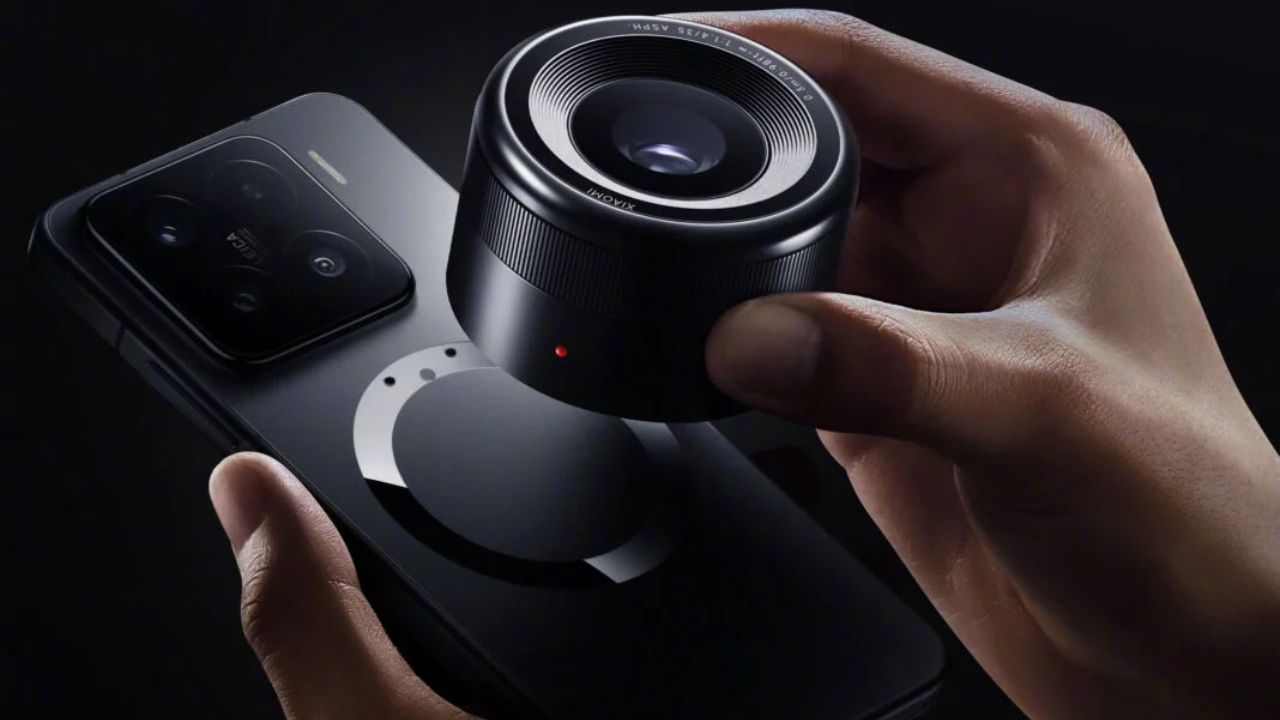 Xiaomi Detachable Magnetic Camera Lens Enters Production, Launch Expected in 2026